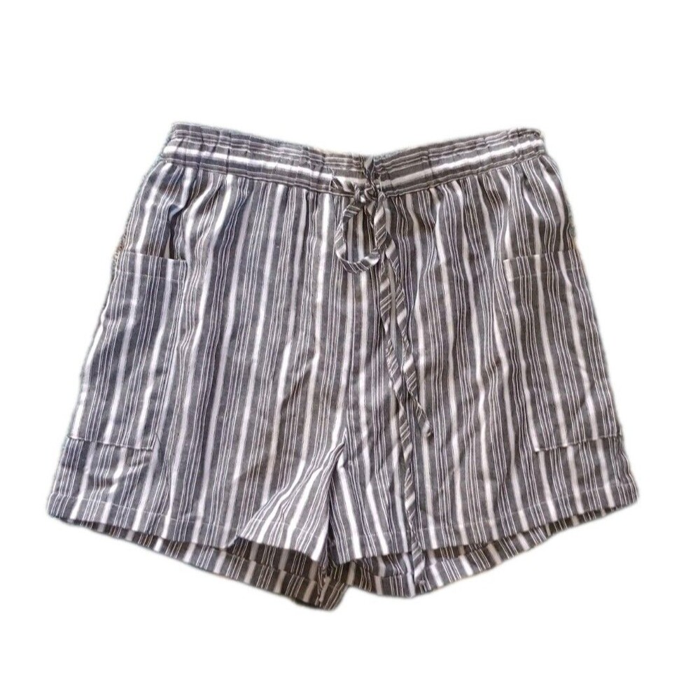 Cotton Bleu Women's Gray White Striped Shorts Size S Elastic Waist Comfy Beach